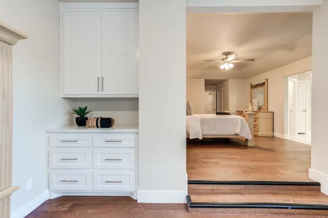 a view of bedroom and bedroom