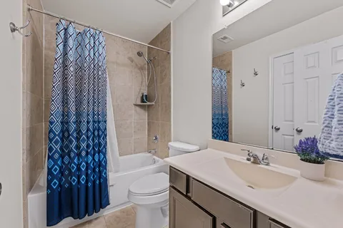 $335,000 | 6502 Wilshire Lakes, Houston, TX 77040