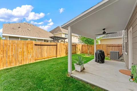$335,000 | 6502 Wilshire Lakes, Houston, TX 77040