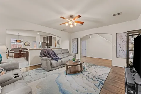 $335,000 | 6502 Wilshire Lakes, Houston, TX 77040