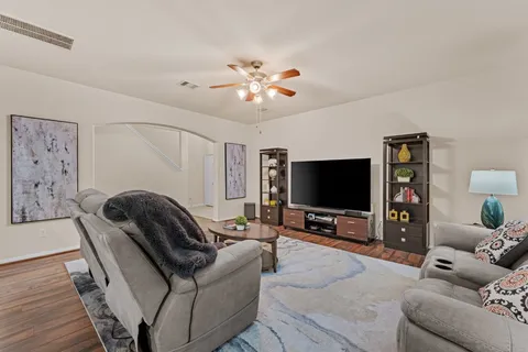 $335,000 | 6502 Wilshire Lakes, Houston, TX 77040