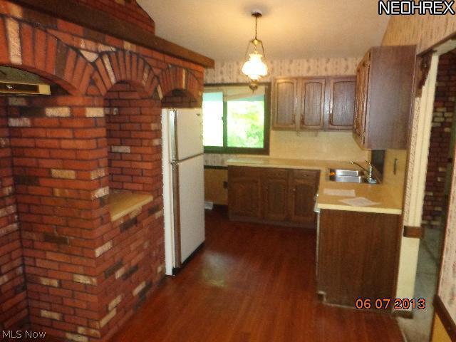 44630 Middle Ridge Road Amherst, OH 44001 - Photo 6 of 12