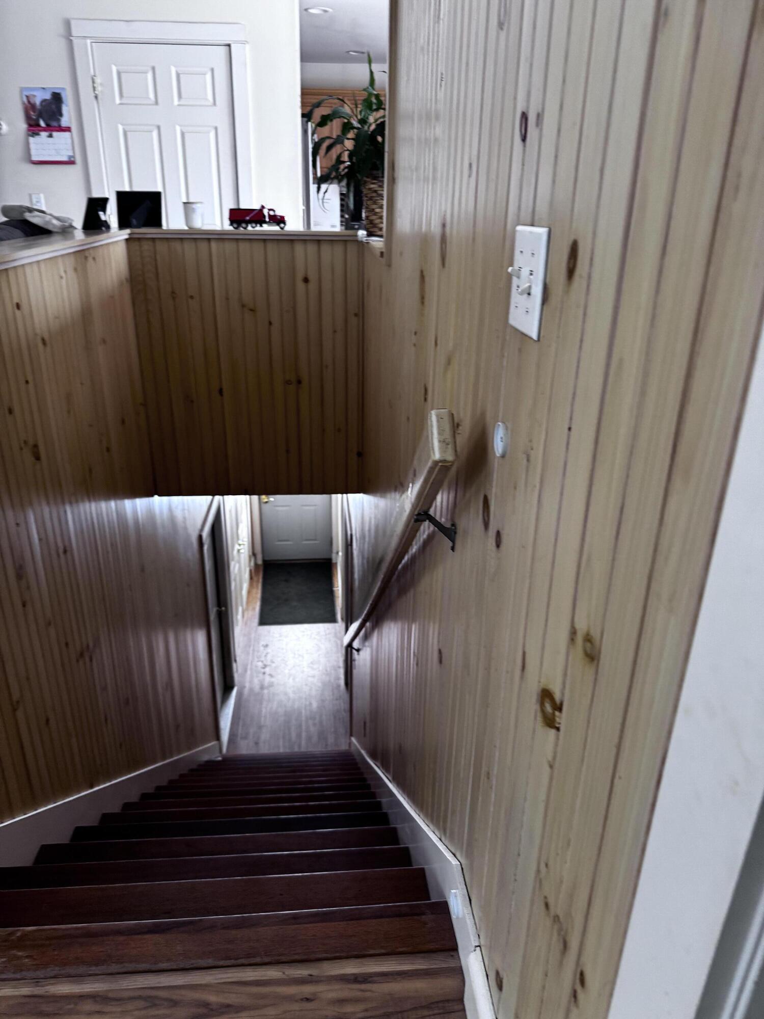 21 Glazier Lane Levant, ME 04456 - Photo 3 of 14 IMG_2261