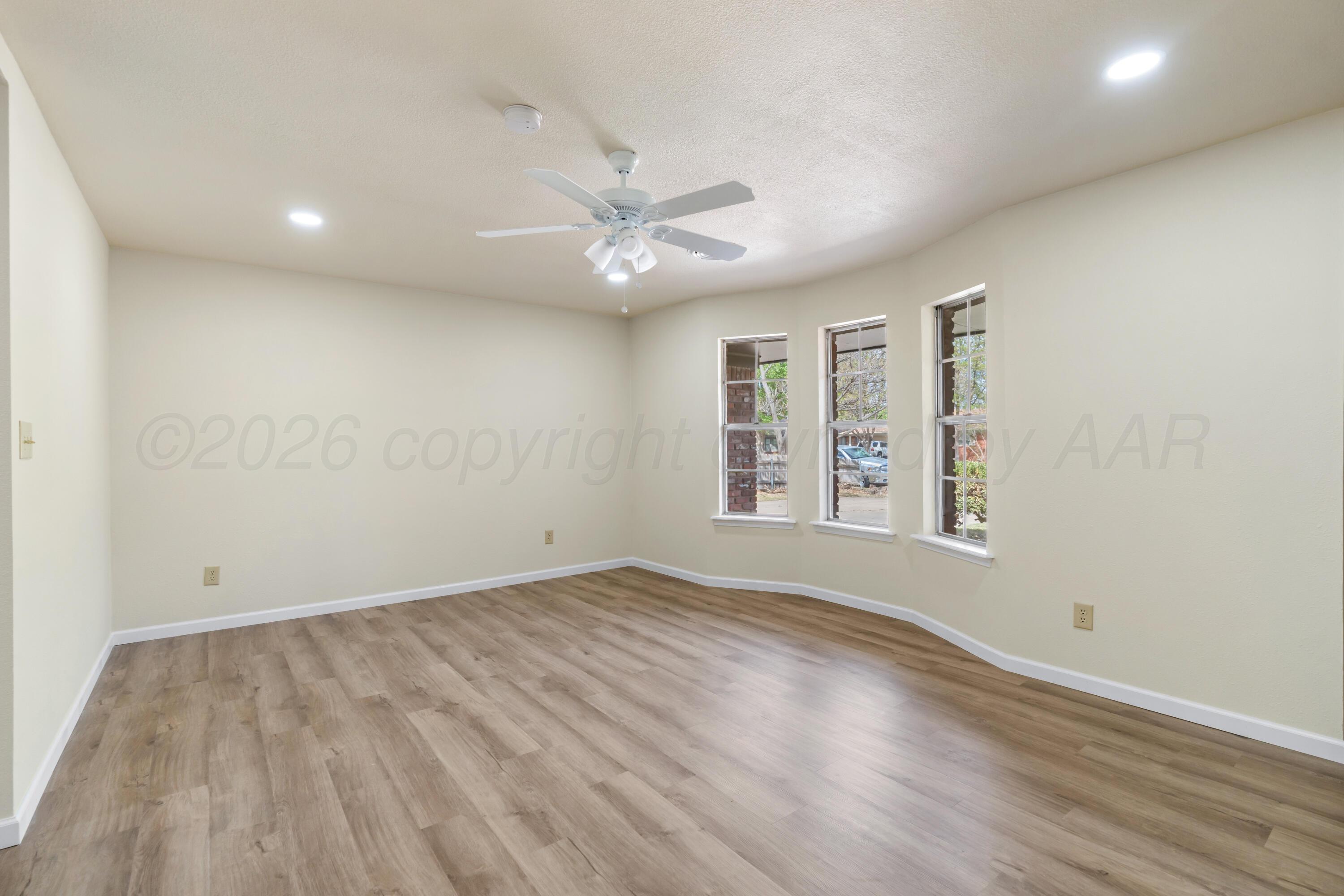 3622 Wayne Street Amarillo, TX 79109 - Photo 4 of 33 4