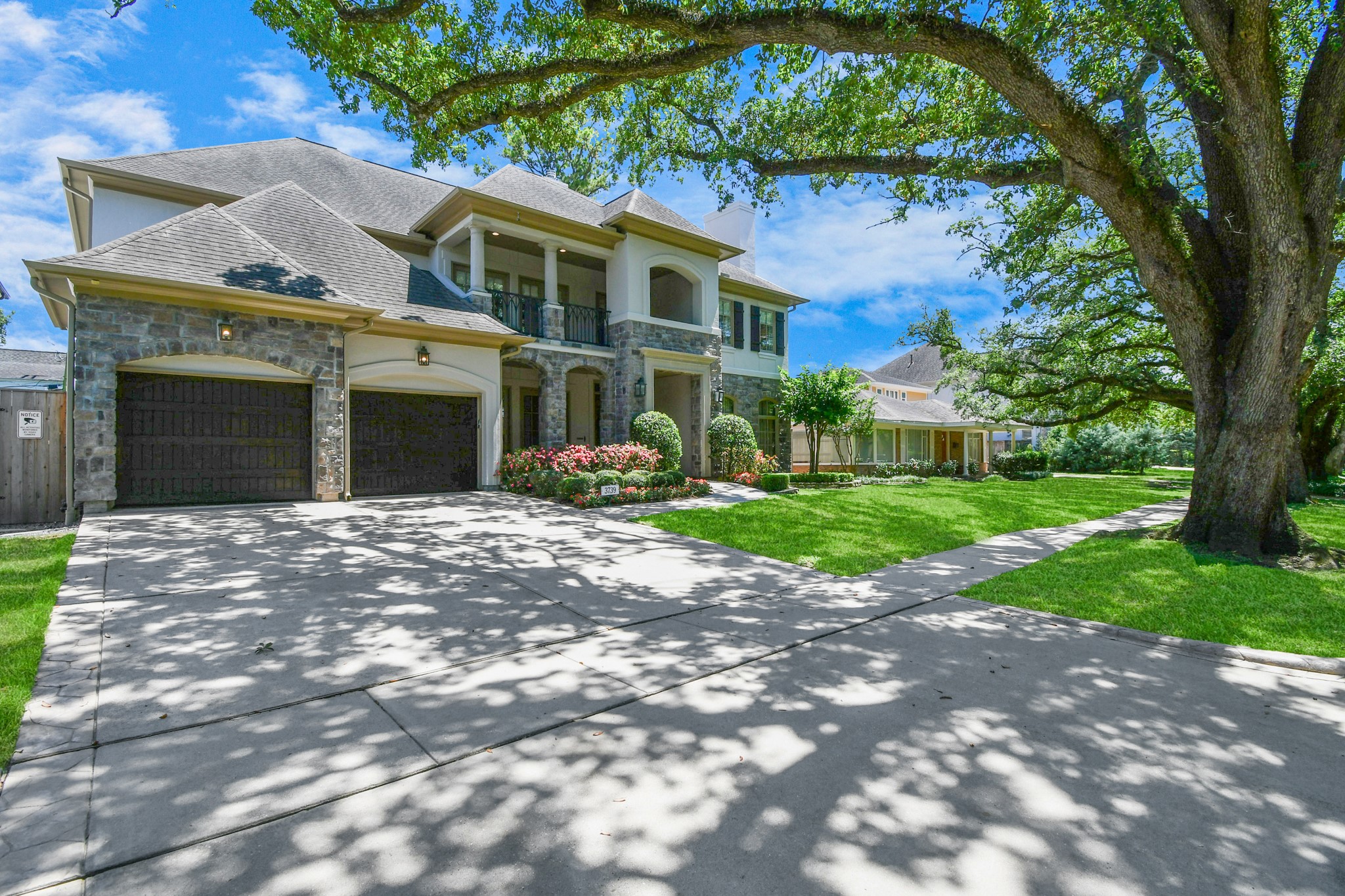 3739 Westerman Street Houston, TX 77005 - Photo 43 of 44 Beautiful, mature oak trees line the street and welcome you to 3739 Westerman Street!