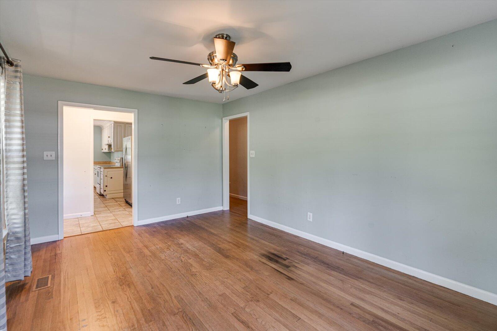 8312 Pine Ridge Road Ooltewah, TN 37363 - Photo 7 of 29 07-8312 Pine Ridge-7