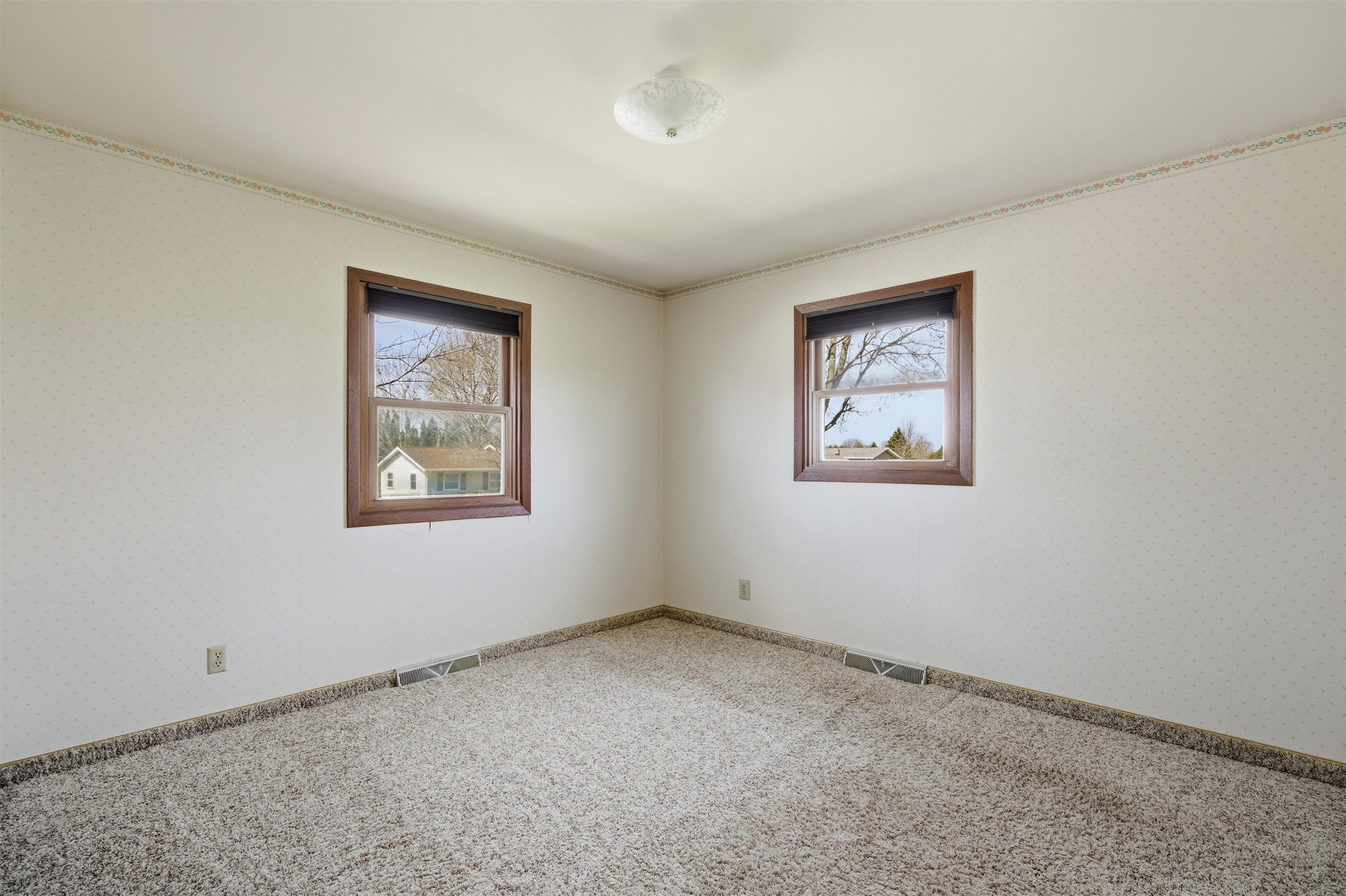 722 South Diane Street Chilton, WI 53014 - Photo 11 of 42