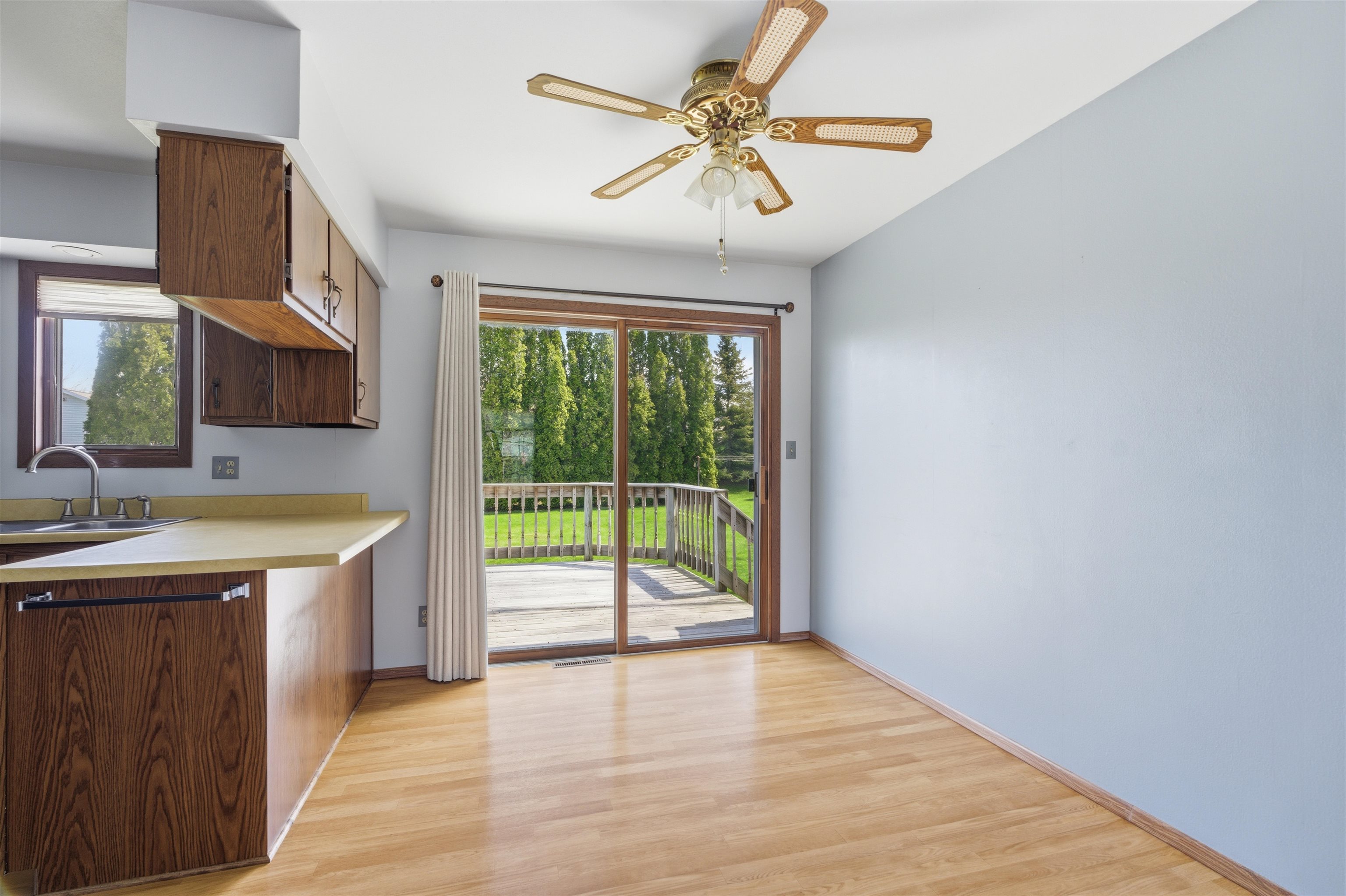 722 South Diane Street Chilton, WI 53014 - Photo 6 of 42