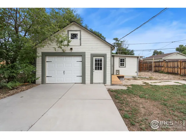 $395,000 | 3085 West 64th Avenue, Denver, CO 80221