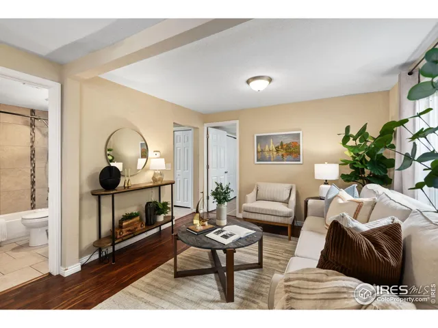 $395,000 | 3085 West 64th Avenue, Denver, CO 80221