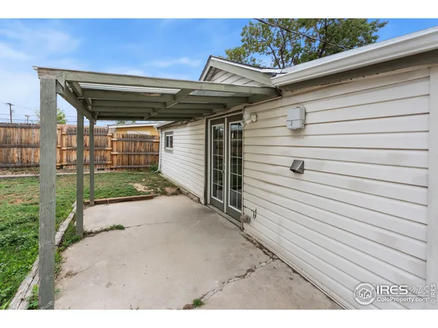 $395,000 | 3085 West 64th Avenue, Denver, CO 80221