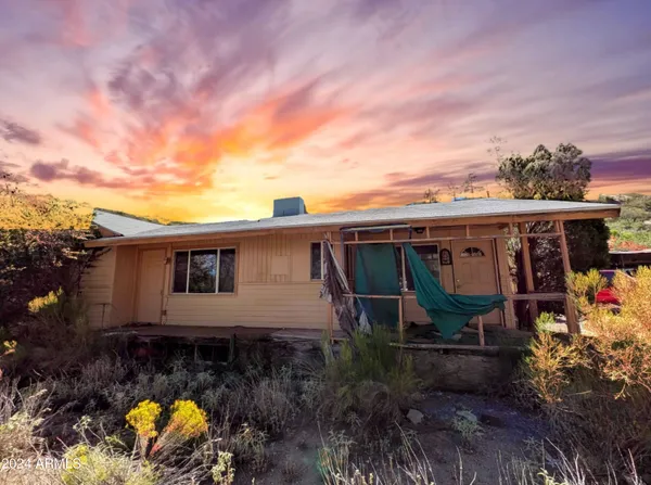 $55,000 | 642 West Eagles Bluff, Globe, AZ 85501