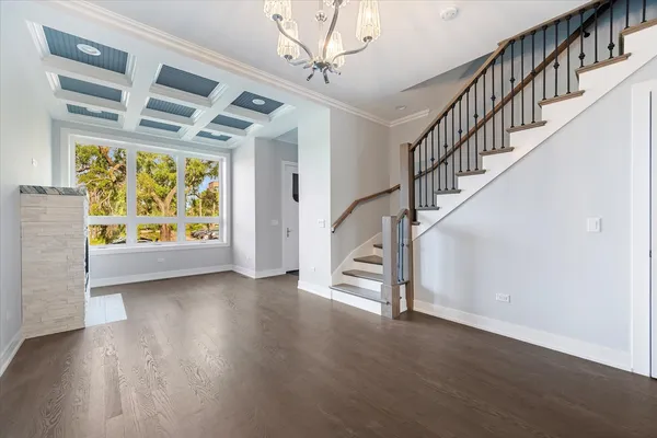 $4,000 | 6241 South Woodlawn Avenue, Chicago, IL 60637