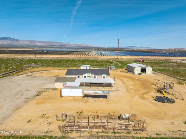 $475,000 | 12567 Sahara Avenue, Rosamond, CA 93560