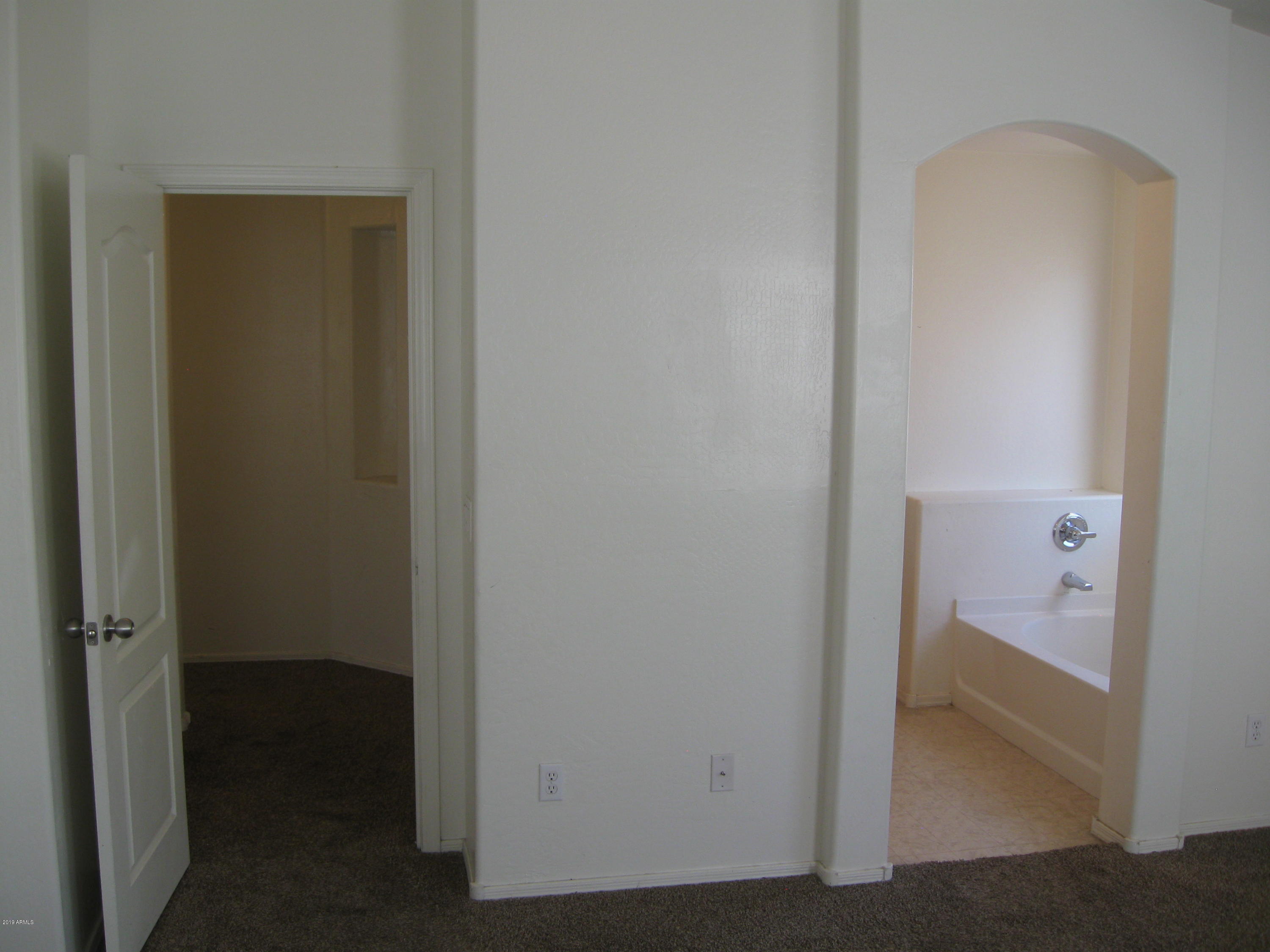 8746 West Heber Road Tolleson, AZ 85353 - Photo 15 of 36 IMG_7526