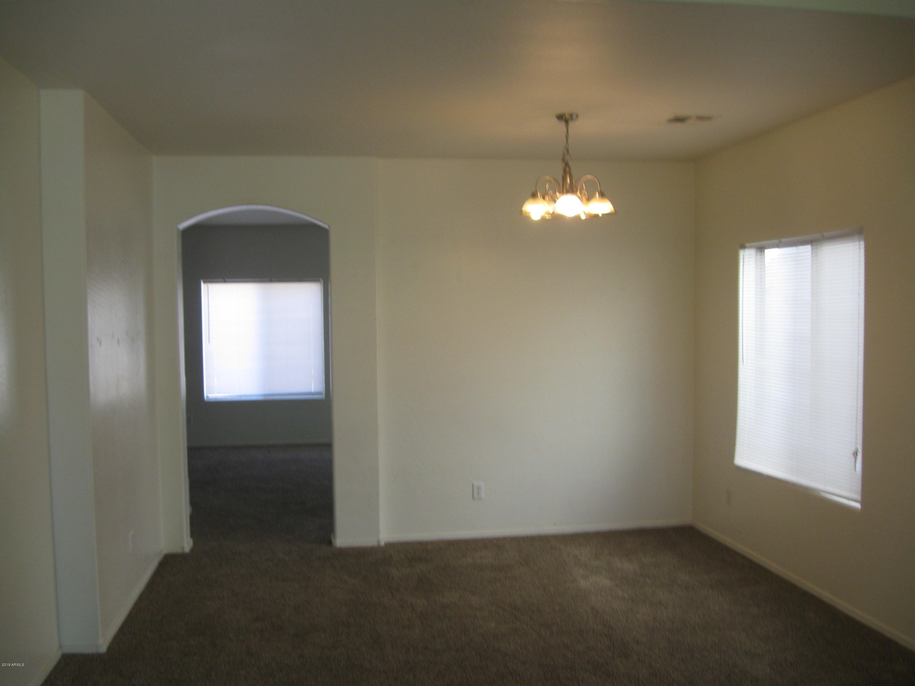 8746 West Heber Road Tolleson, AZ 85353 - Photo 4 of 36 IMG_7512