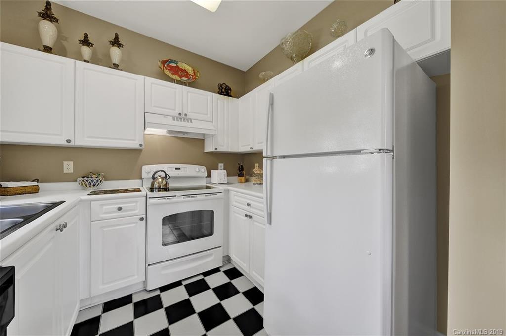5730 Closeburn Road, Unit A Charlotte, NC 28210 - Photo 14 of 34 Gallery Image 14