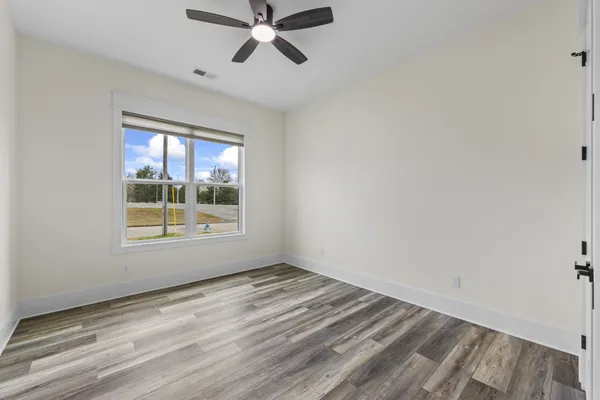 $449,900 | 135 Max Ln Drive, Jackson, TN 38305