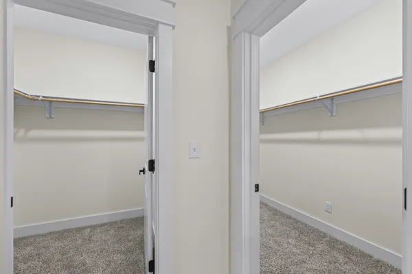 $449,900 | 135 Max Ln Drive, Jackson, TN 38305