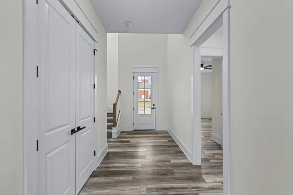 $449,900 | 135 Max Ln Drive, Jackson, TN 38305