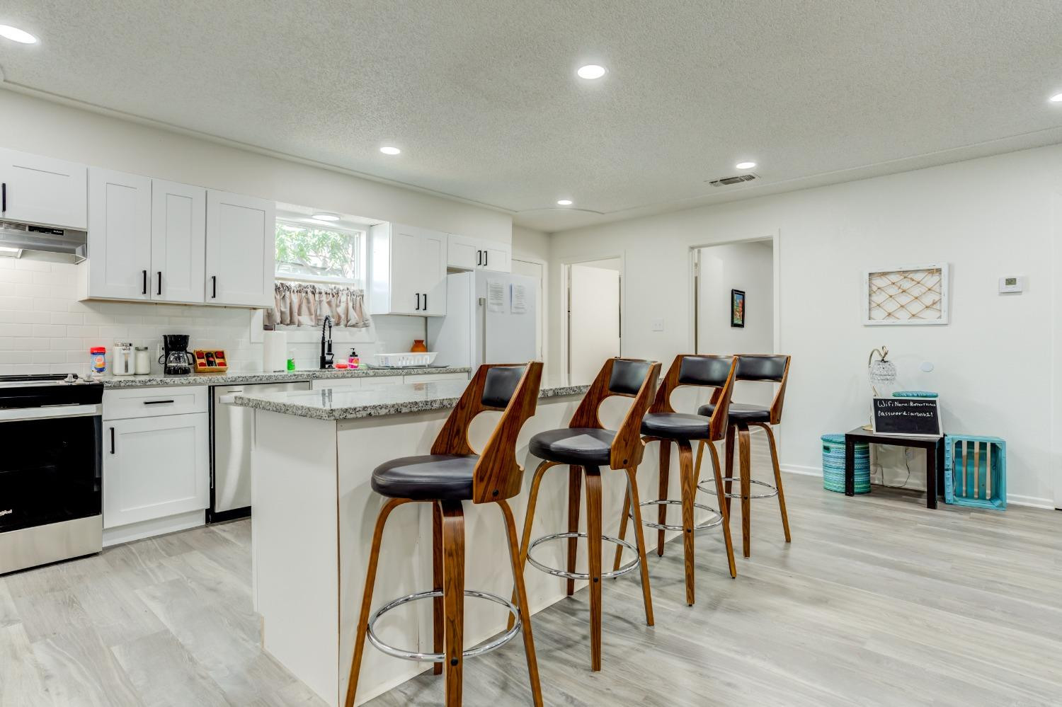 2504 36th Street Lubbock, TX 79413 - Photo 11 of 26 Photo 11