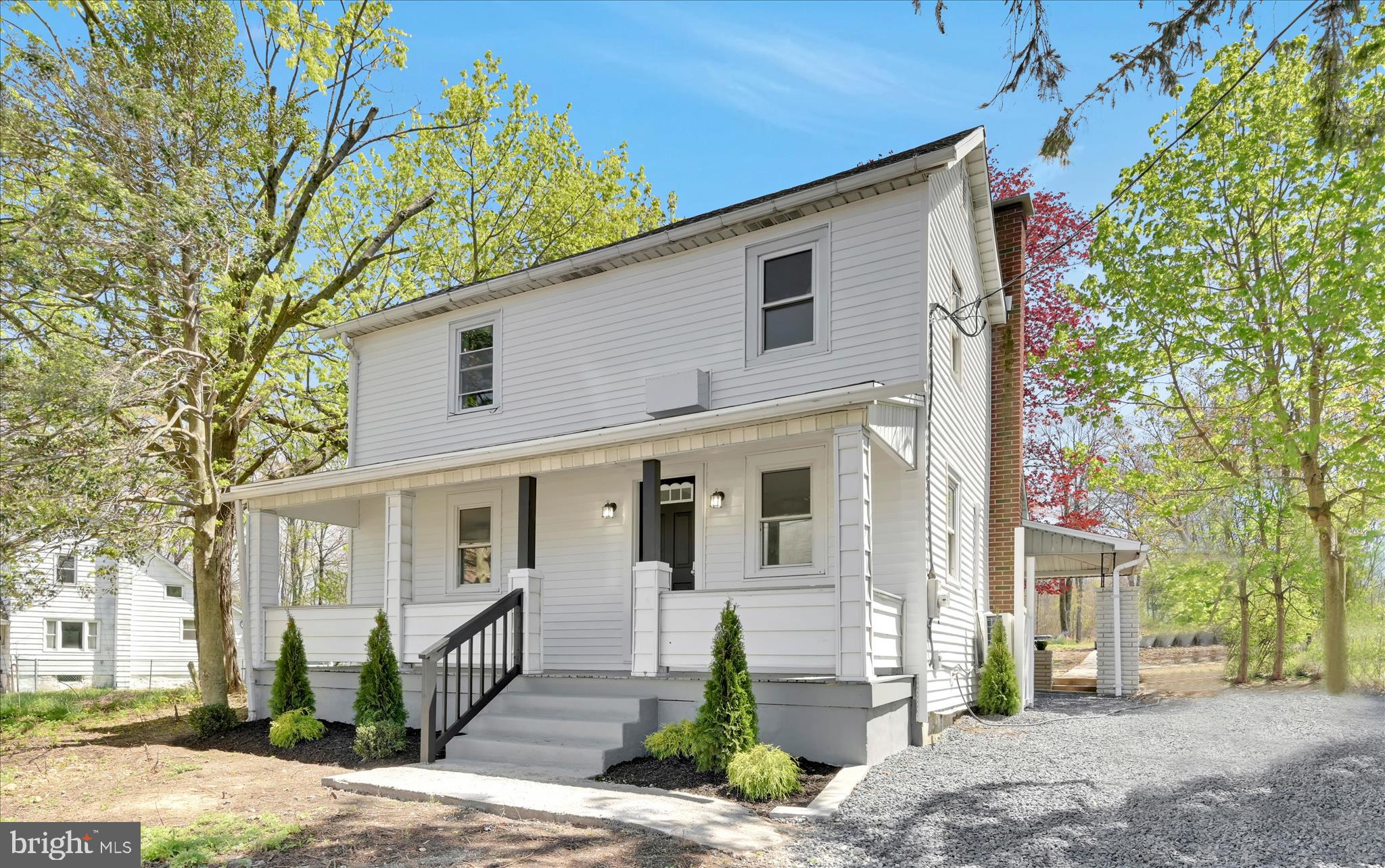 9 2nd Street Tremont, PA 17981 - Photo 2 of 35 Exterior Front