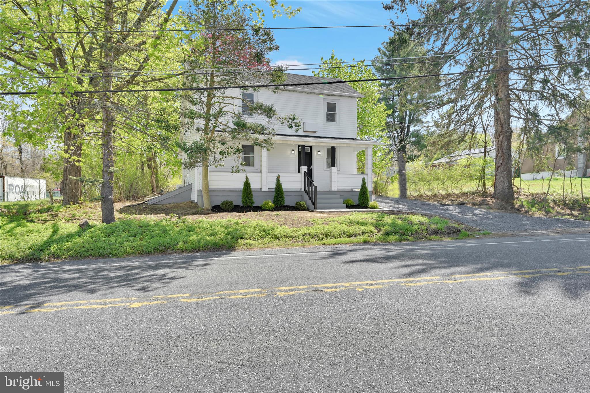 9 2nd Street Tremont, PA 17981 - Photo 5 of 35 Exterior Front