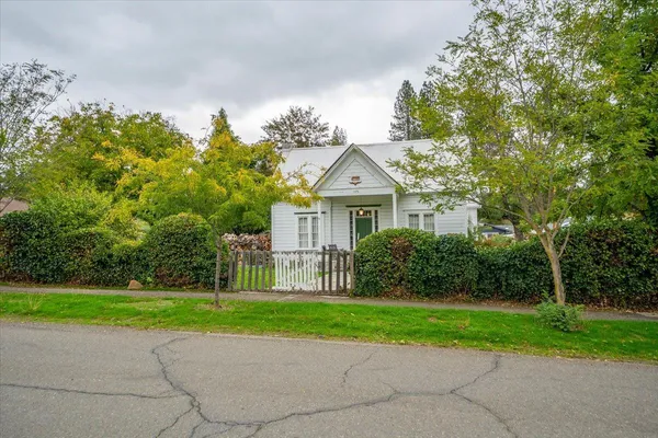 $265,000 | 195 Mill Street, Weaverville, CA 96093