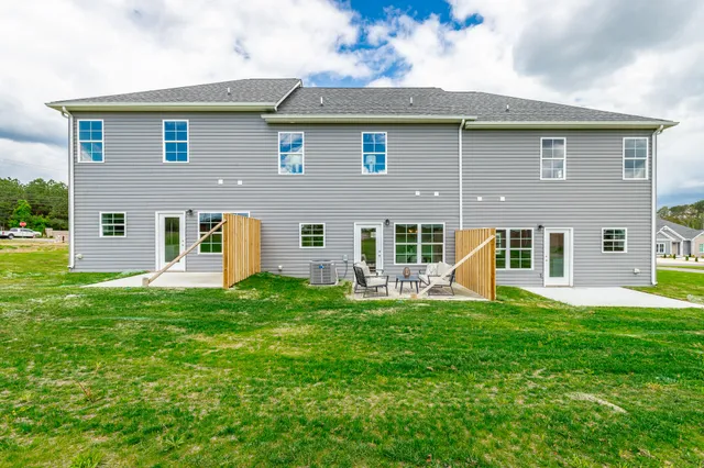 $249,000 | 142 Andros Loop, Dalton, GA 30721