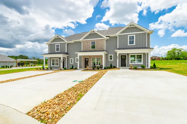 $249,000 | 142 Andros Loop, Dalton, GA 30721