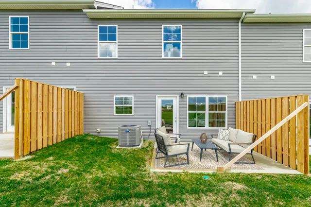 $249,000 | 142 Andros Loop, Dalton, GA 30721