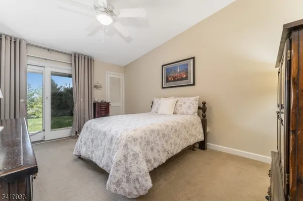 $295,000 | 13 Ridgedale Drive, Annandale, NJ 08801