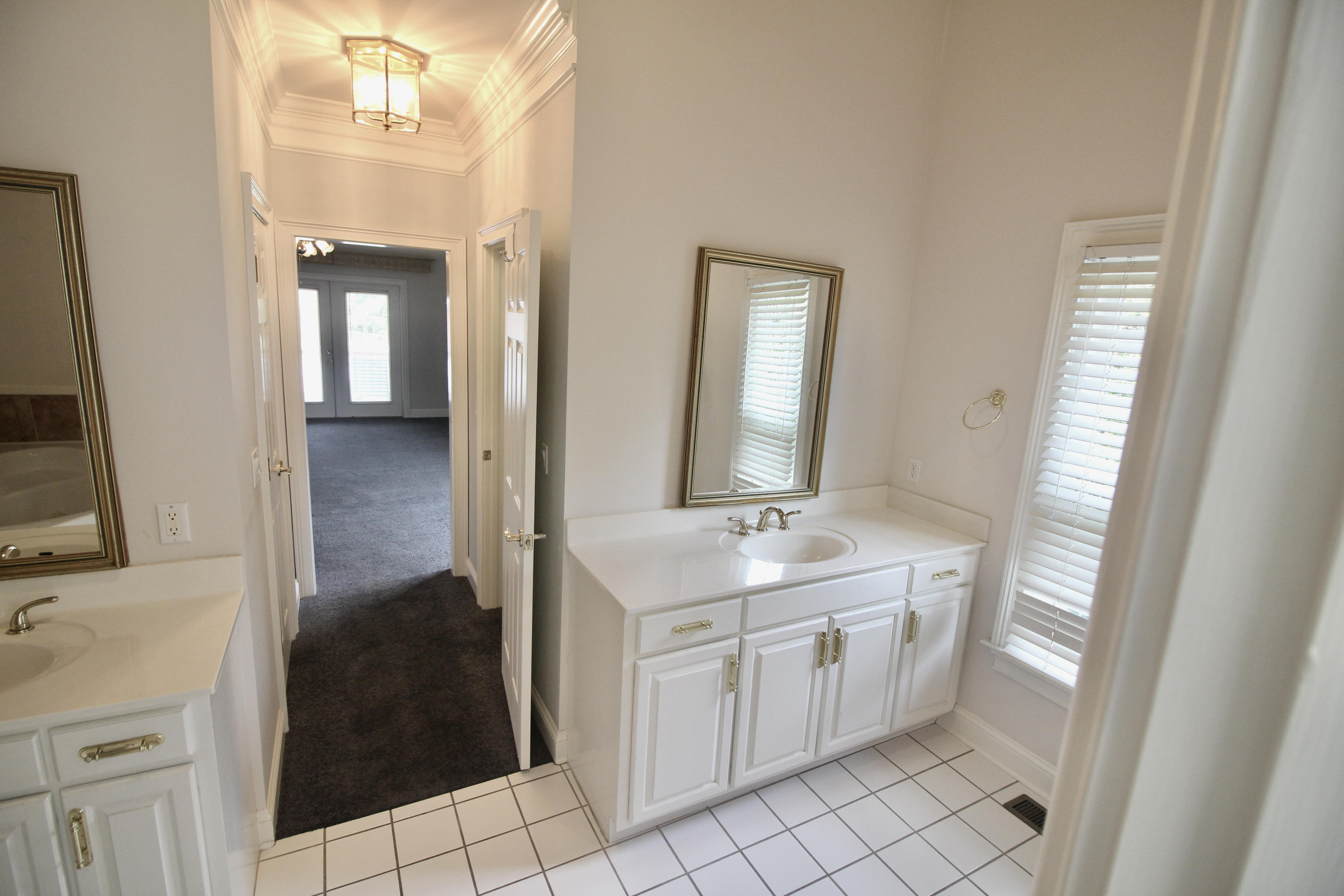6413 Knightsbridge Road Hixson, TN 37343 - Photo 28 of 54 Dual Vanities