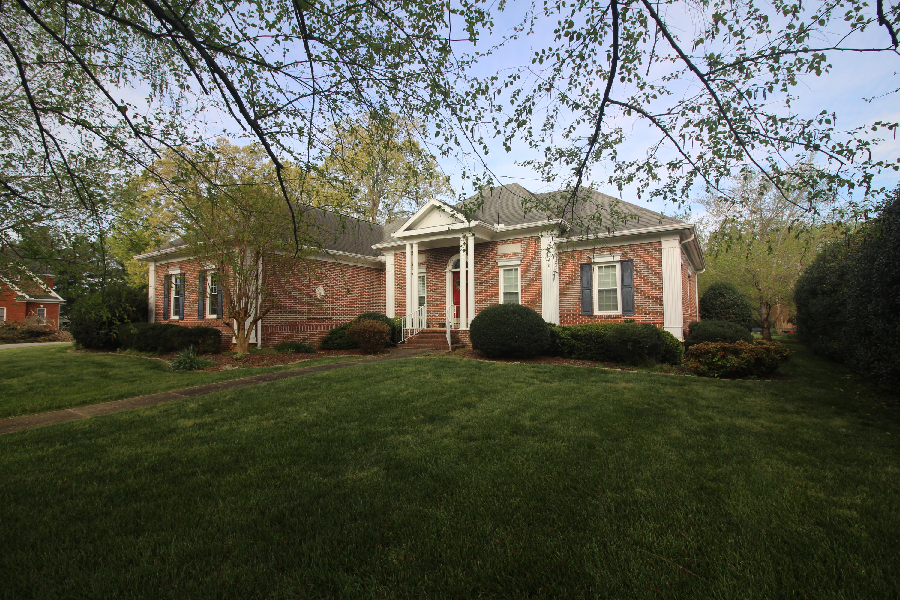 6413 Knightsbridge Road Hixson, TN 37343 - Photo 51 of 54 F9ED0EFF-D737-4426-B3AB-64A0938BD12D