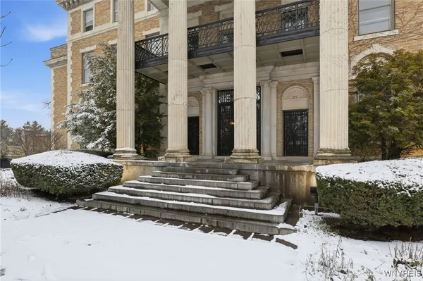 $3,700,000 | 672 Delaware Avenue, Buffalo, NY 14209