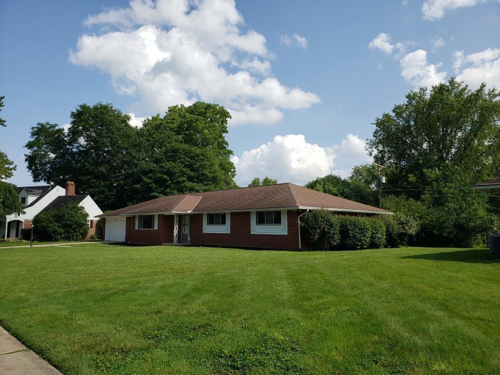 2341 Lytham Road Columbus, OH 43220 - Photo 11 of 19 Front