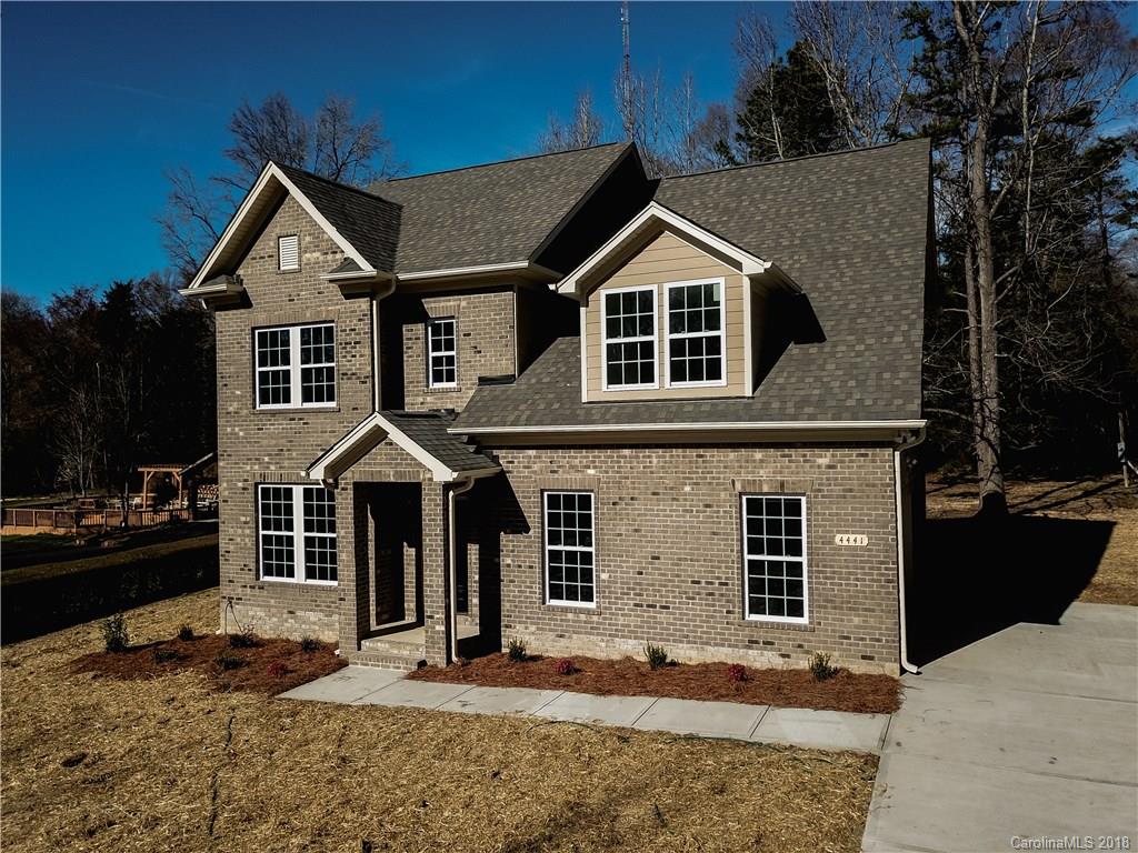 4441 Rolling Acres Road Charlotte, NC 28213 - Photo 3 of 34 Gallery Image 3