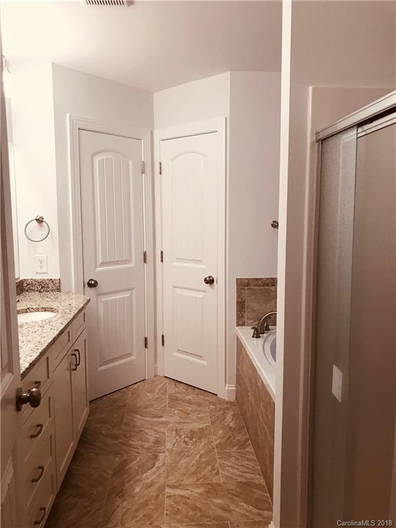 4441 Rolling Acres Road Charlotte, NC 28213 - Photo 22 of 34 Gallery Image 22