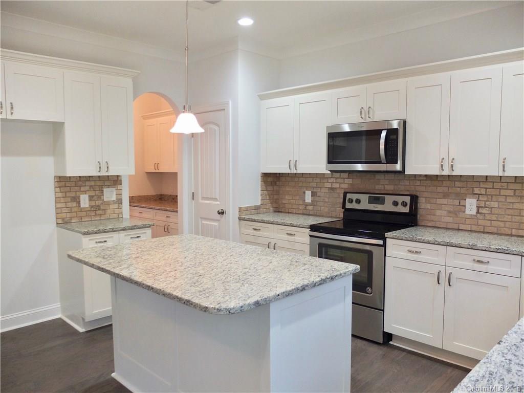 4441 Rolling Acres Road Charlotte, NC 28213 - Photo 10 of 34 Gallery Image 10