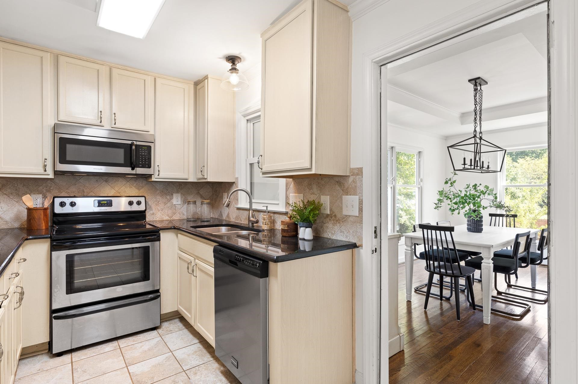 1800 Rankin Street Raleigh, NC 27604 - Photo 14 of 31 Photo 14