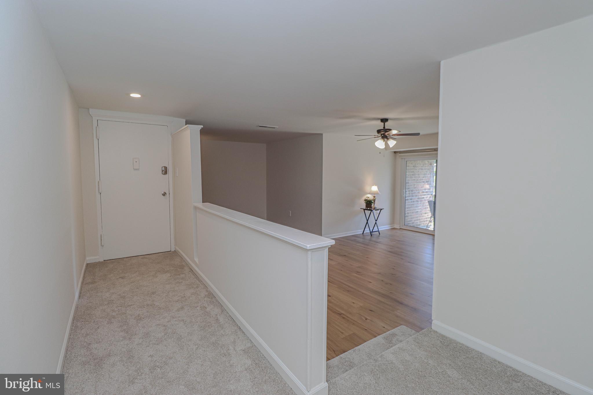 140 Georgetown Road, Unit 10 Annapolis, MD 21403 - Photo 4 of 43 Entry