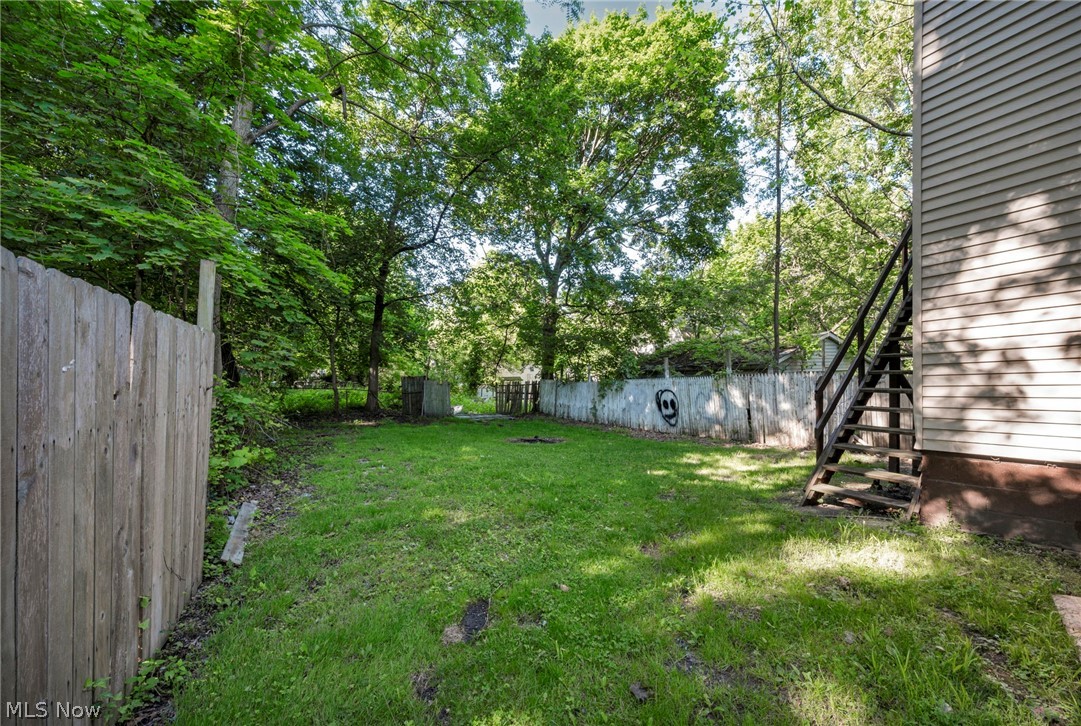 56 Vesper Street Akron, OH 44310 - Photo 11 of 37
