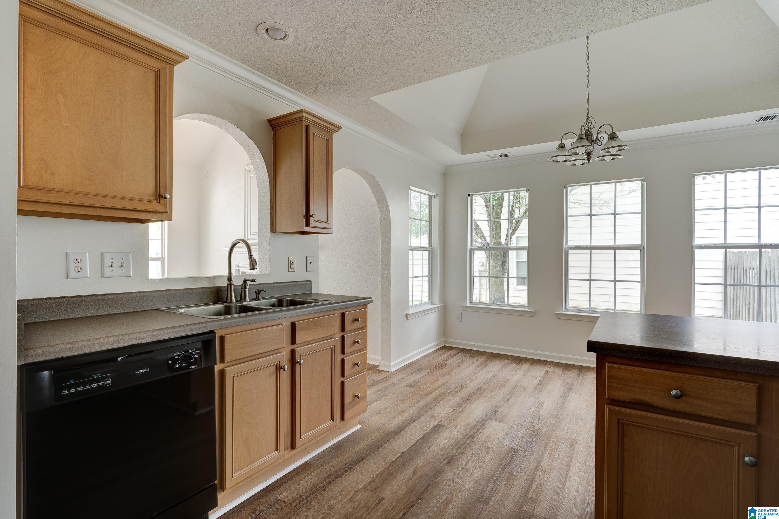 641 Meriweather Drive Calera, AL 35040 - Photo 13 of 28