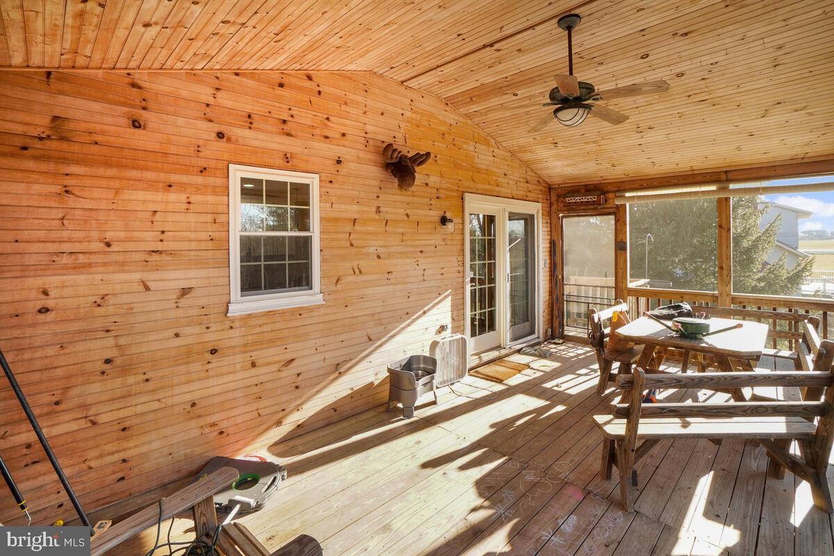 644 Oak Tree Road Westminster, MD 21157 - Photo 25 of 34
