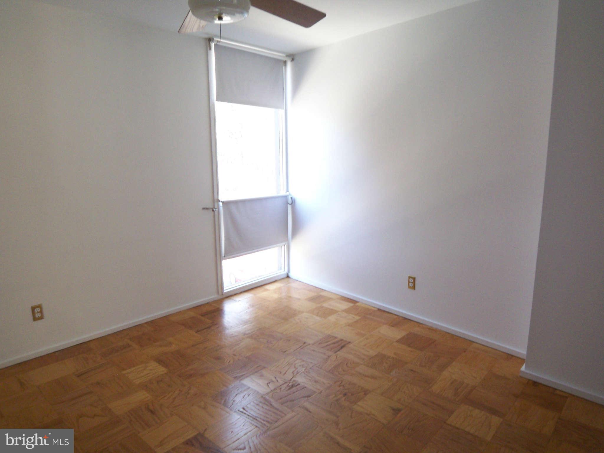 1632 Chimney House Road, Unit 1632 Reston, VA 20190 - Photo 24 of 29 Bath (Master)