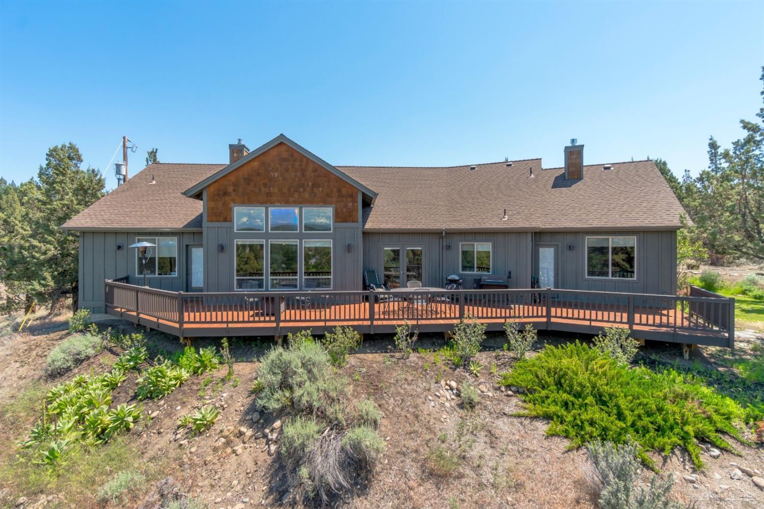 20152 Tumalo Road Bend, OR 97703 - Photo 25 of 25 a front view of a house with a yard