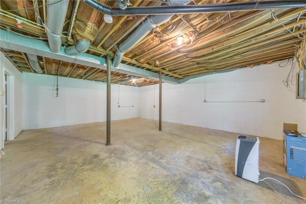 6965 Poplar Ridge Road Lewisville, NC 27023 - Photo 14 of 18 Gallery Image 14