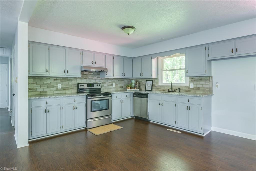 6965 Poplar Ridge Road Lewisville, NC 27023 - Photo 5 of 18 Gallery Image 5