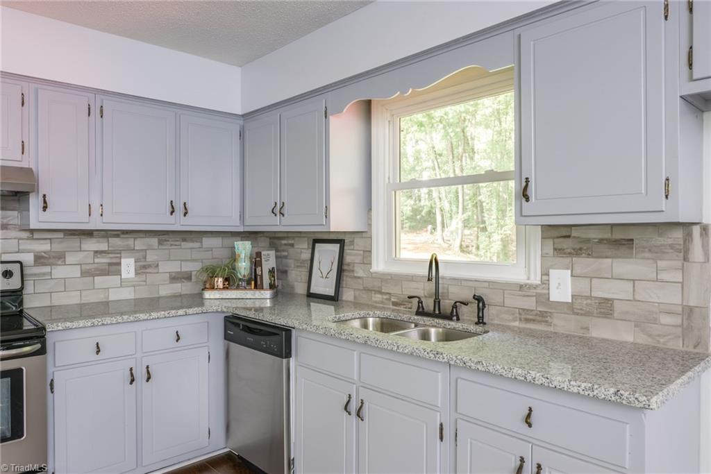 6965 Poplar Ridge Road Lewisville, NC 27023 - Photo 6 of 18 Gallery Image 6