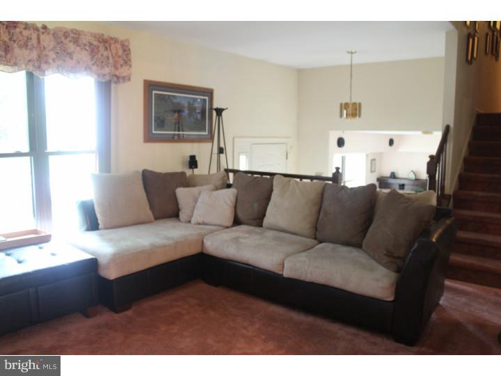 9 Dover Road Westampton, NJ 08060 - Photo 7 of 15 Living Room